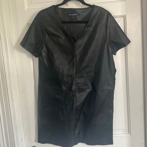 Faux leather short sleeves shift dress